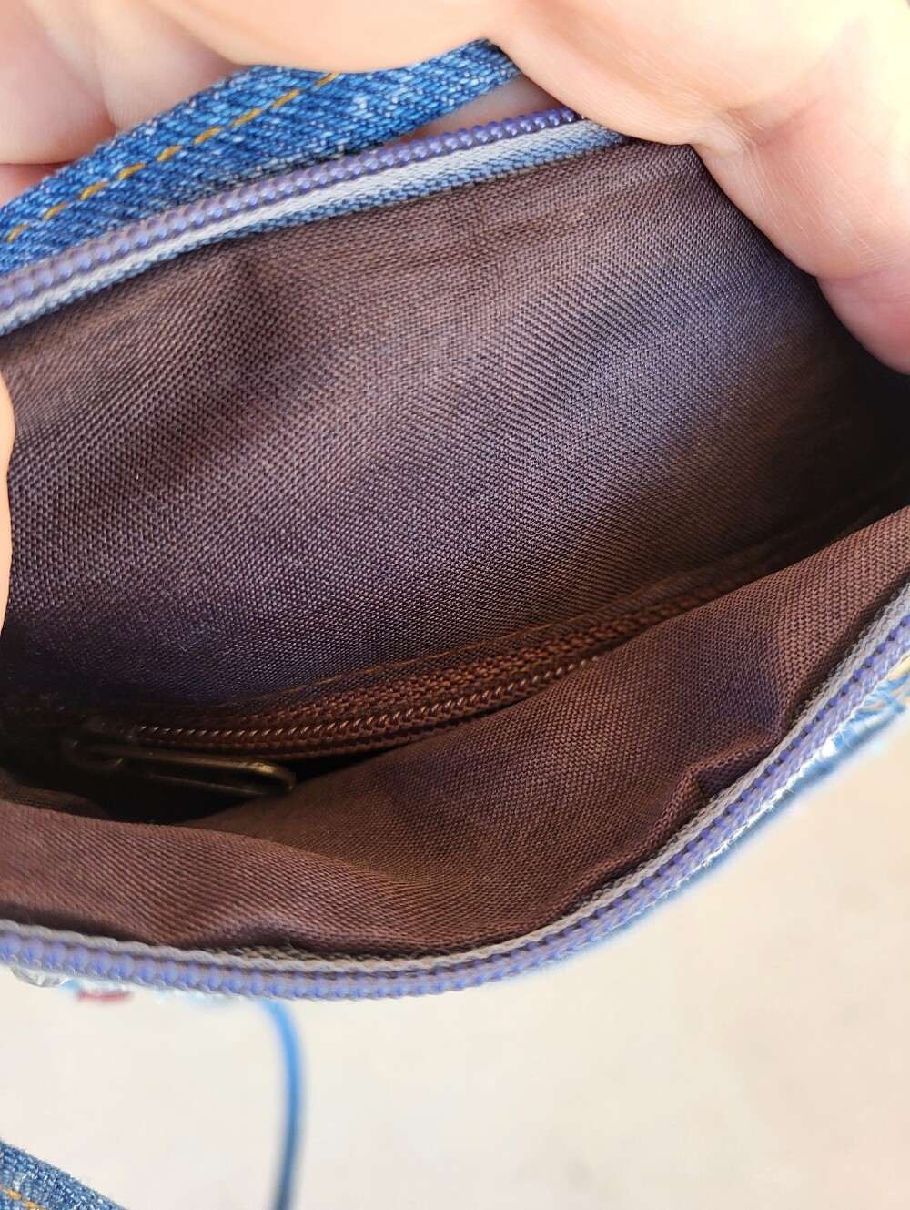 Handcrafted Red Label Levis Embellished Denim Crossbody Bag - Floral Sequins - Picture 8 of 16